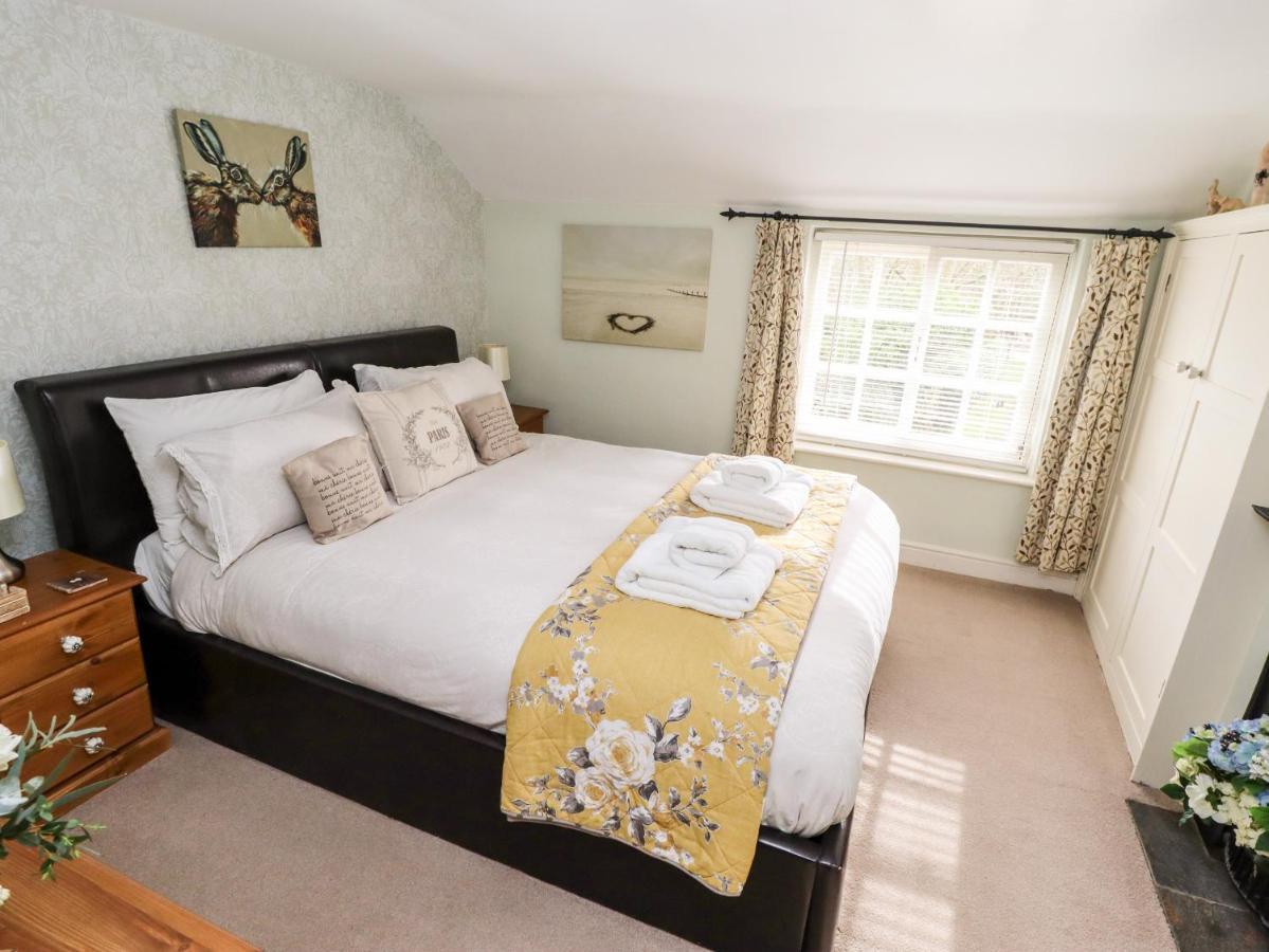 Clematis Cottage มาร์เก็ตเรเซน ภายนอก รูปภาพ